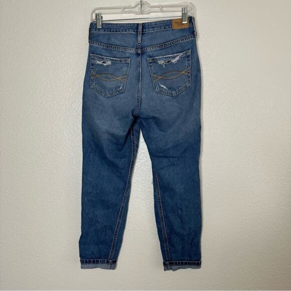 Abercrombie and Fitch Distressed‎ Jeans 2 - Picture 4 of 5